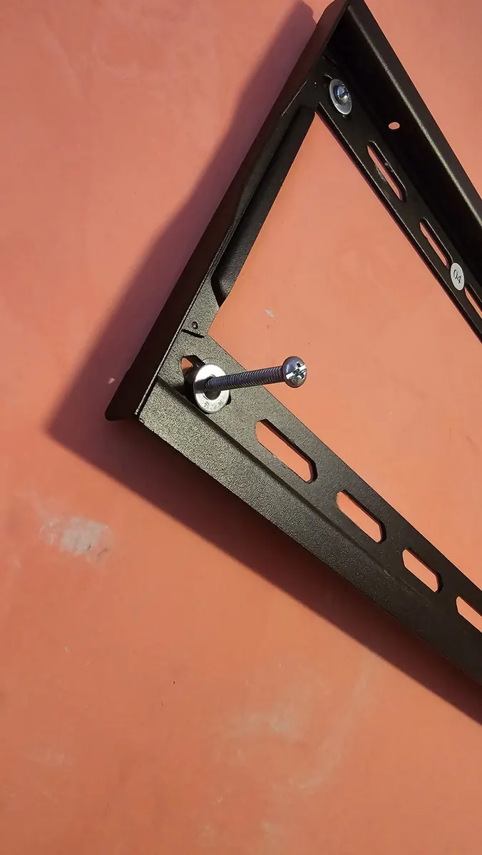 TV wall mount removal — any bolt type Manhattan