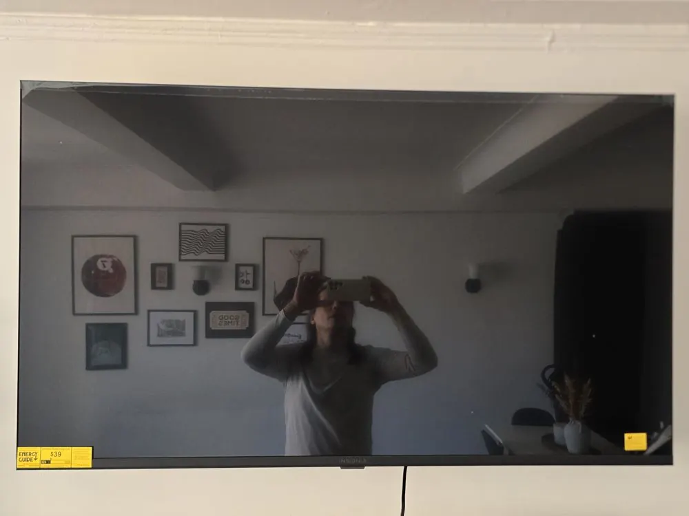 Flat-mounted TV in a living room